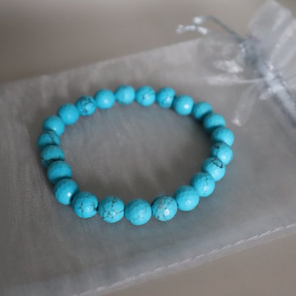 Howlite Turquoise Stretch Bracelet - Picture 8 of 9